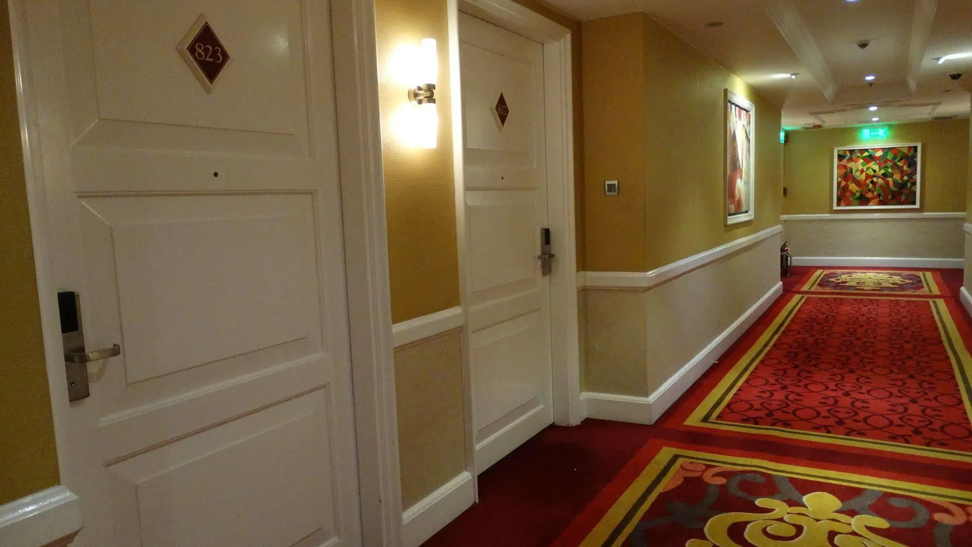 Maxims Hotel 5*, מנילה