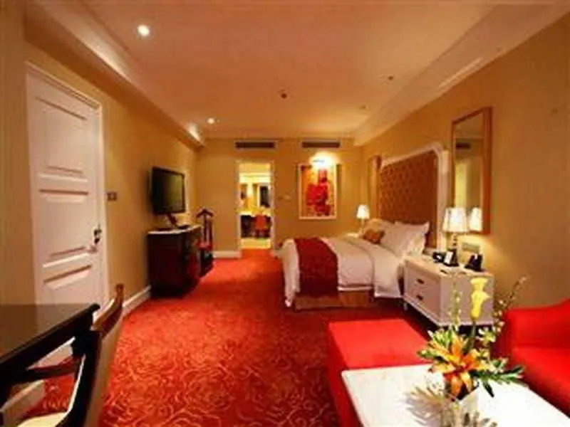 Maxims Hotel 5*, Manila Filipinas